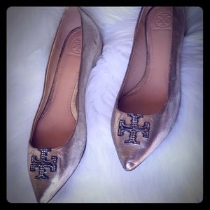 Tory Burch Fellen Flats (Metallic Gold) 8.5